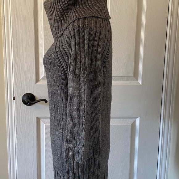 Joe Chunky Grey Sweater with Cowl Neck/Turtleneck and 3/4 Bell Sleeves, Size S - Picture 5 of 10